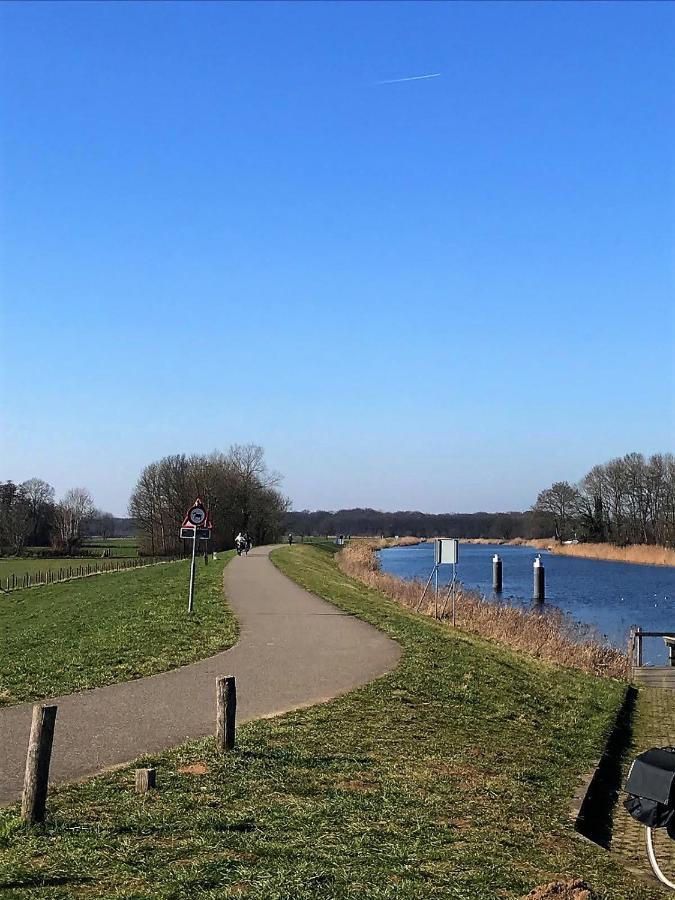 De Buurvrouw Nr.18 Bed & Breakfast Doesburg